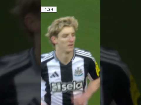 ANTHONY GORDON! BOXING DAY BELTER 💥