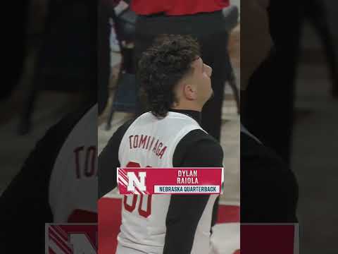 Dylan Raiola throws t-shirts to the crowd in Nebraska 🙌 #football #basketball #Nebraska