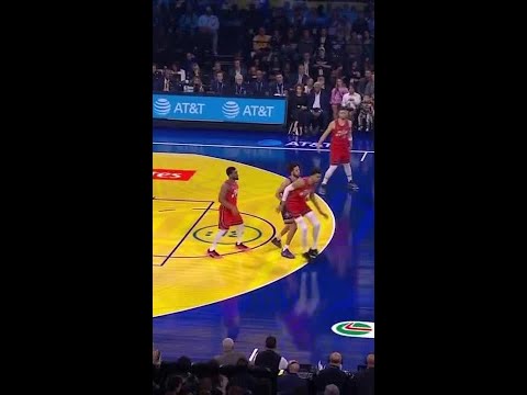 ‘Sit ’em down!’ – Kevin Hart doesn’t want big men taking 3s 😂