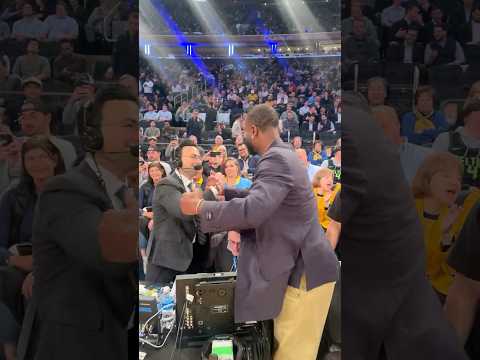 Dwayne Wade 🤝 Noah Eagle
