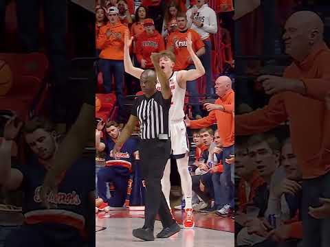 Should this have been called a foul? 🤔 #basketball #block #foul #illinois #purdue