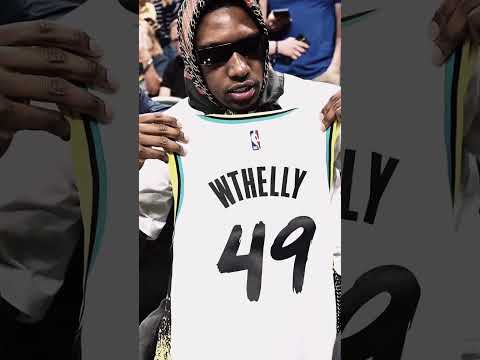 Elite jersey swap 😭 (via @Pacers/TT)