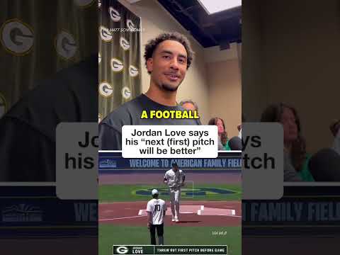 What would you rate the Packers QB’s “lob pass” 😂 #shorts
