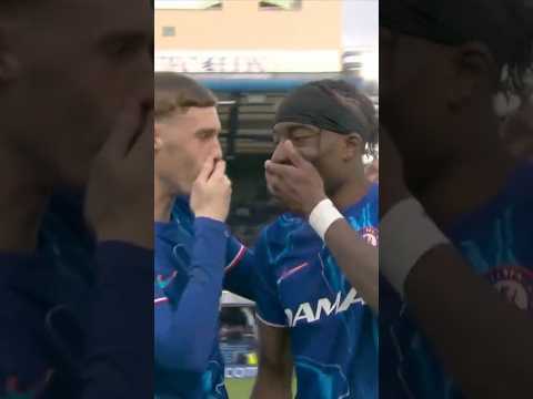 Cole Palmer, Noni Madueke watching their highlights 😂