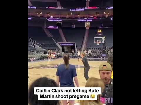 Caitlin Clark goofin’ ๐
(via @benrosstweets/X, KRON4)
