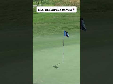 He HAD to dance after that one 🕺🏻 #dancing #dance #gold #livgolf #liv