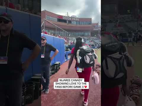 NiJaree Canady greets fans ahead of Game 3 ๐