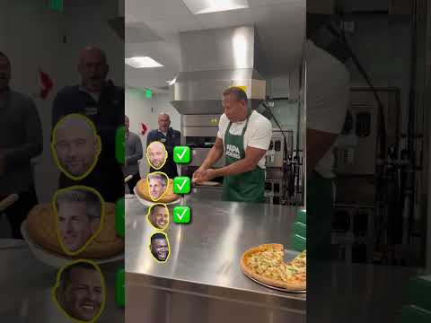 MLB on FOX crew is flipping pizzas like pros 🍕 Whose @papajohns flip was the best?