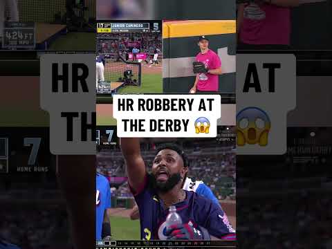 What a catch, but it still counted as HR 😳