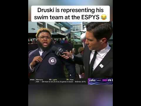 Druski pulled up for the swim club 💦
