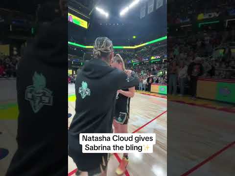 Natasha Cloud gives Sabrina Ionescu the bling 🤩