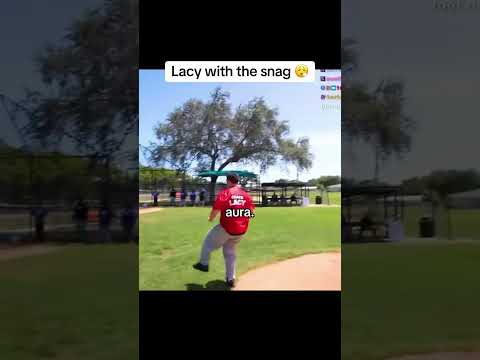 Smooth 😤 (via lacy/TT)