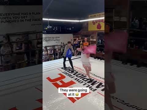 Wouldn’t want to see them at a sleepover 😅 (via fightpfc/TT)