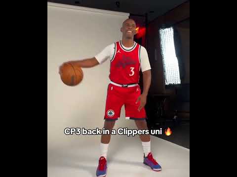 Chris Paul back in the Clippers threads 🔥 (via laclippers/TT)
