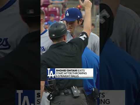 Shohei Ohtani exits the game early vs. Reds 😲 #mlb #ohtani #LAdodgers