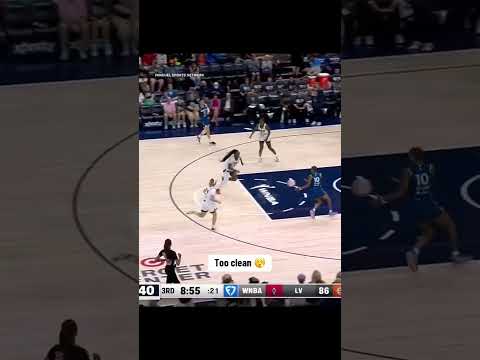 What a pass 🏀