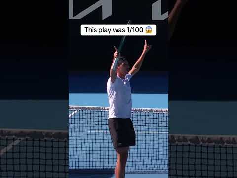 An awesome play 🔥 (via ausopen/TT)