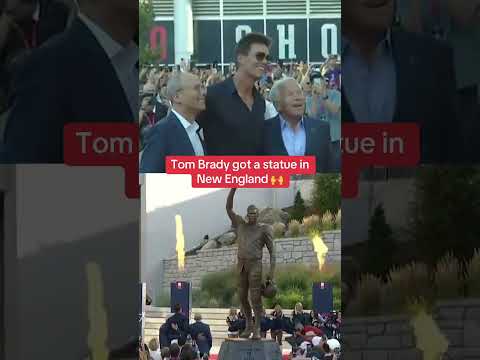 Tom Brady’s statue in New England (via patriots/TT)