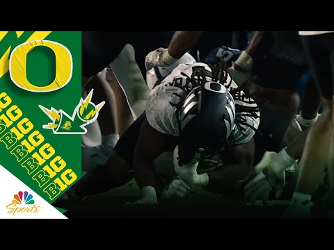 Oregon’s Noah Whittington NEARLY fumbles in White Out game vs. Penn State | Big Ten on NBC