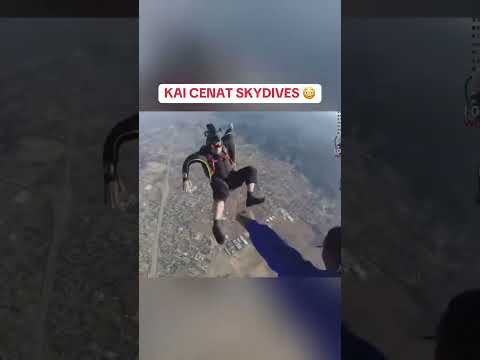 Kai Cenat made good on his promise 🪂 (via kai_cenat/TT)