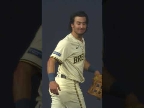 WHAT JUST HAPPENED ๐ง #MLB #DODGERS #BREWERS