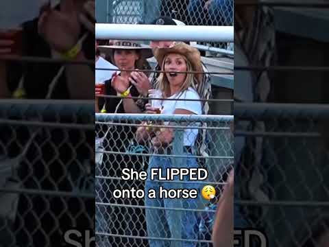 Never seen that before 😱 (via @reelwesternmedia/TT)