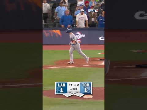 WILL SMITH GOES YARD #mlb #baseball #worldseries