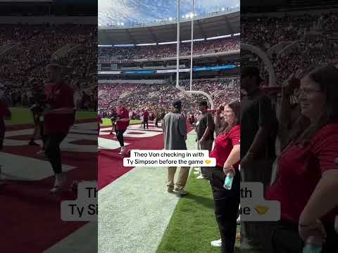 Theo Von ready for Vanderbilt-Alabama ๐