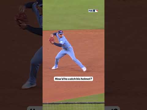 Kiké showing good hands ✋ #Dodgers #mlb #kike #mlbpostseason