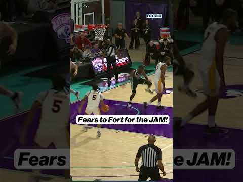 Jeremy Fears throws it up & Trey Fort throws it DOWN 🔥 #MSU #Dunk