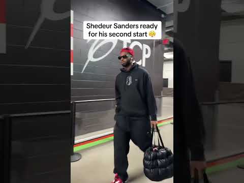 Peep the back of Shedeur’s hoodie 🧐 (via @browns/TT)