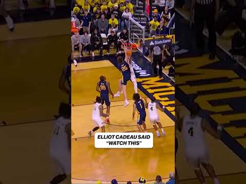 This drive to the hoop by Elliot Cadeau ๐ฎโ๐จ #cbb #basketball