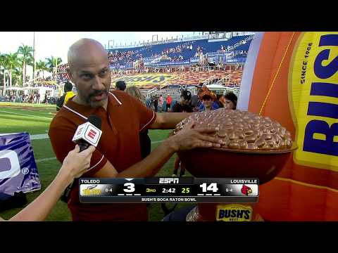 Keegan-Michael Key shows off the Bush’s Boca Raton Bowl bean trophy 🫘🏆 | ESPN College Football