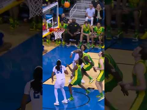 They don’t call him SKYY Clark for nothing ⬆️