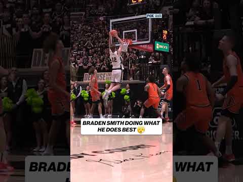 Smith to Jacobsen for the oop 😮💨 #BradenSmith #Purdue #CBK