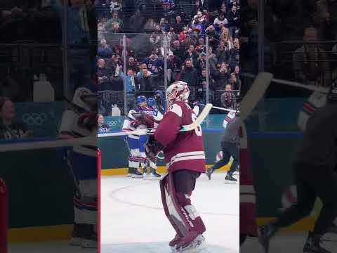 Brock Nelson makes it COUNT 😤🧮