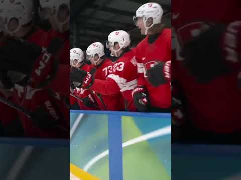 Tic-tac-toe: Swiss edition 🏒🇨🇭