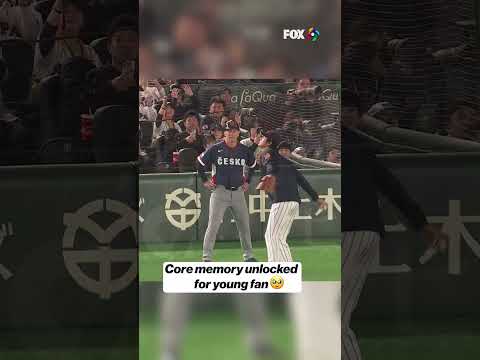 ADORABLE OHTANI MOMENT ๐ฅบ #shoheiohtani #japan #wbc #worldbaseballclassic