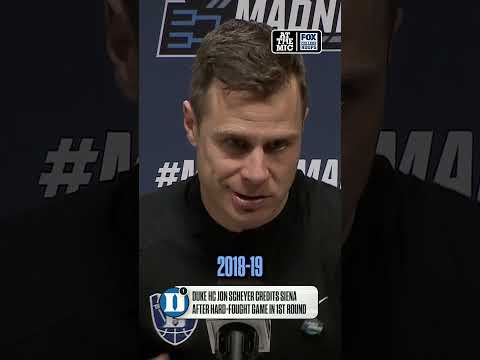 Jon Scheyer gives No. 16 Siena their flowers after a close game 🤝 #duke #basketball #cbb