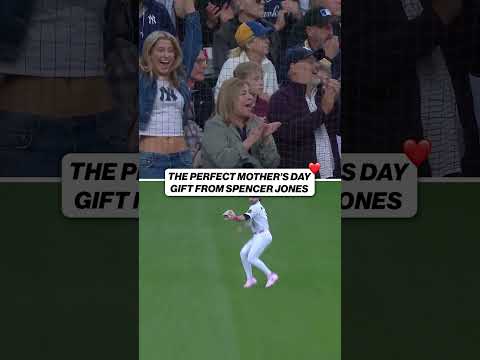 Making mama proud 🥹 #mothersday #mlb