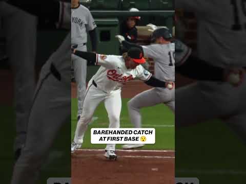No Glove Needed 😤 #catch #mlb #orioles #baseball