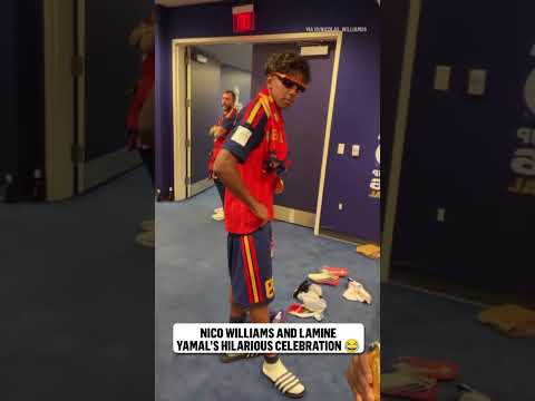 This locker room celebration between Nico Williams and Lamine Yamal 😂