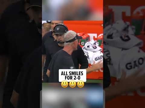 All smiles on the Raiders sideline 😀