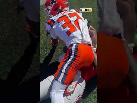 HOW DID JEREMIAH SMITH GET HIS LEFT FOOT DOWN!? #ohiostate #football #cfb