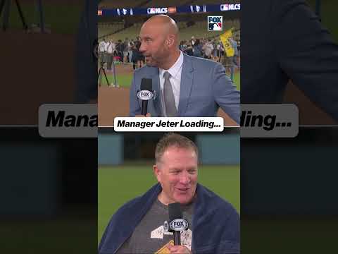 Derek Jeter a Future Manager? Pat Murphy analyzes his use of David Hamilton this series #mlb #ball