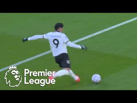 Evanilson’s stunner gives Bournemouth 3-0 lead over Manchester United | Premier League