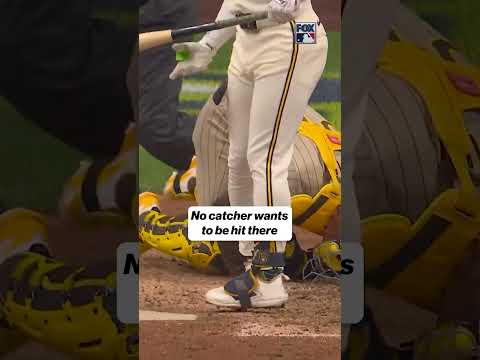 The toughest part of being a catcher right there… 🫣 #padres #brewers #mlb #baseball #playoffs