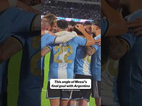 Messi gives the Monumental one more moment to remember 🇦🇷